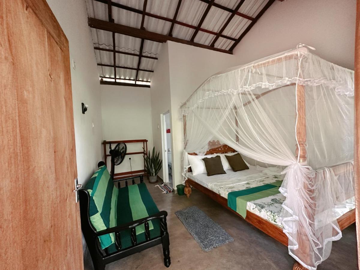Midigama Inn Ahangama Exterior foto